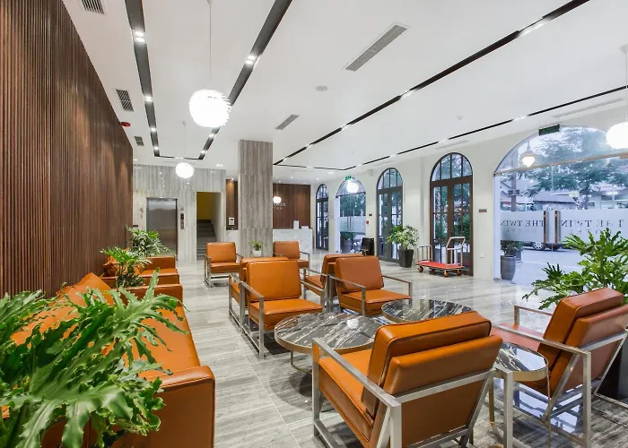 The Twin 4* Hạ Long