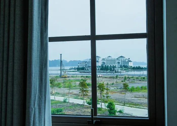 Hotel The Twin Hạ Long